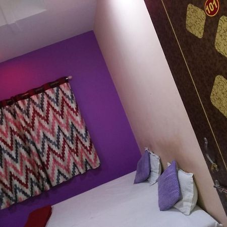 Hotel Atithi Satkar Akola Екстериор снимка